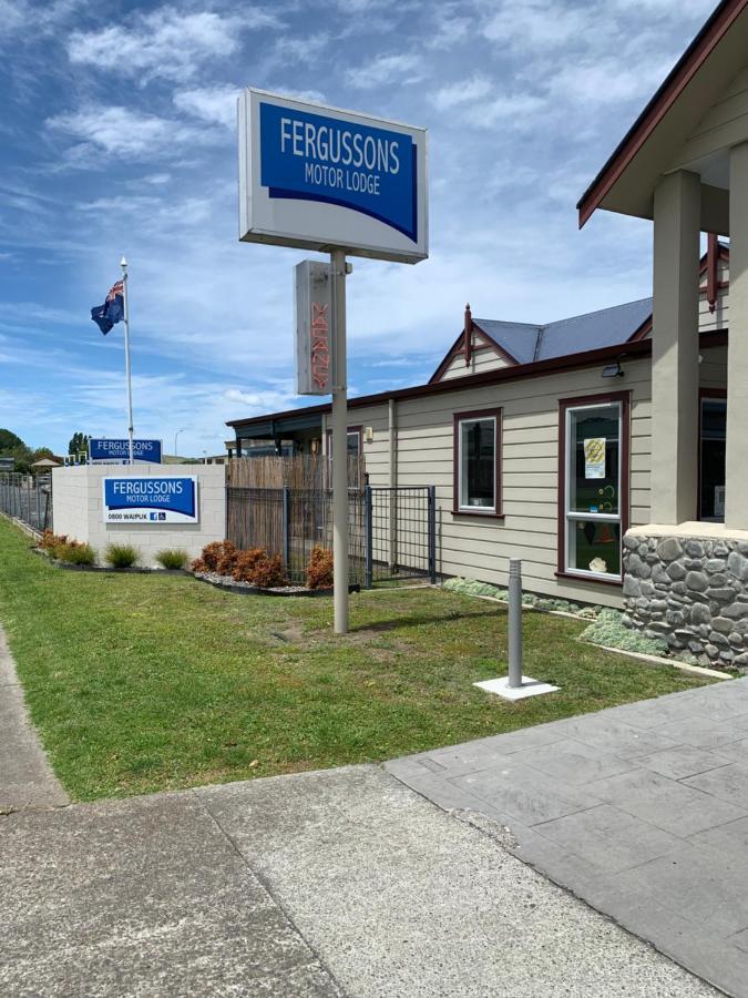 Fergussons Motor Lodge Waipukurau Exterior photo